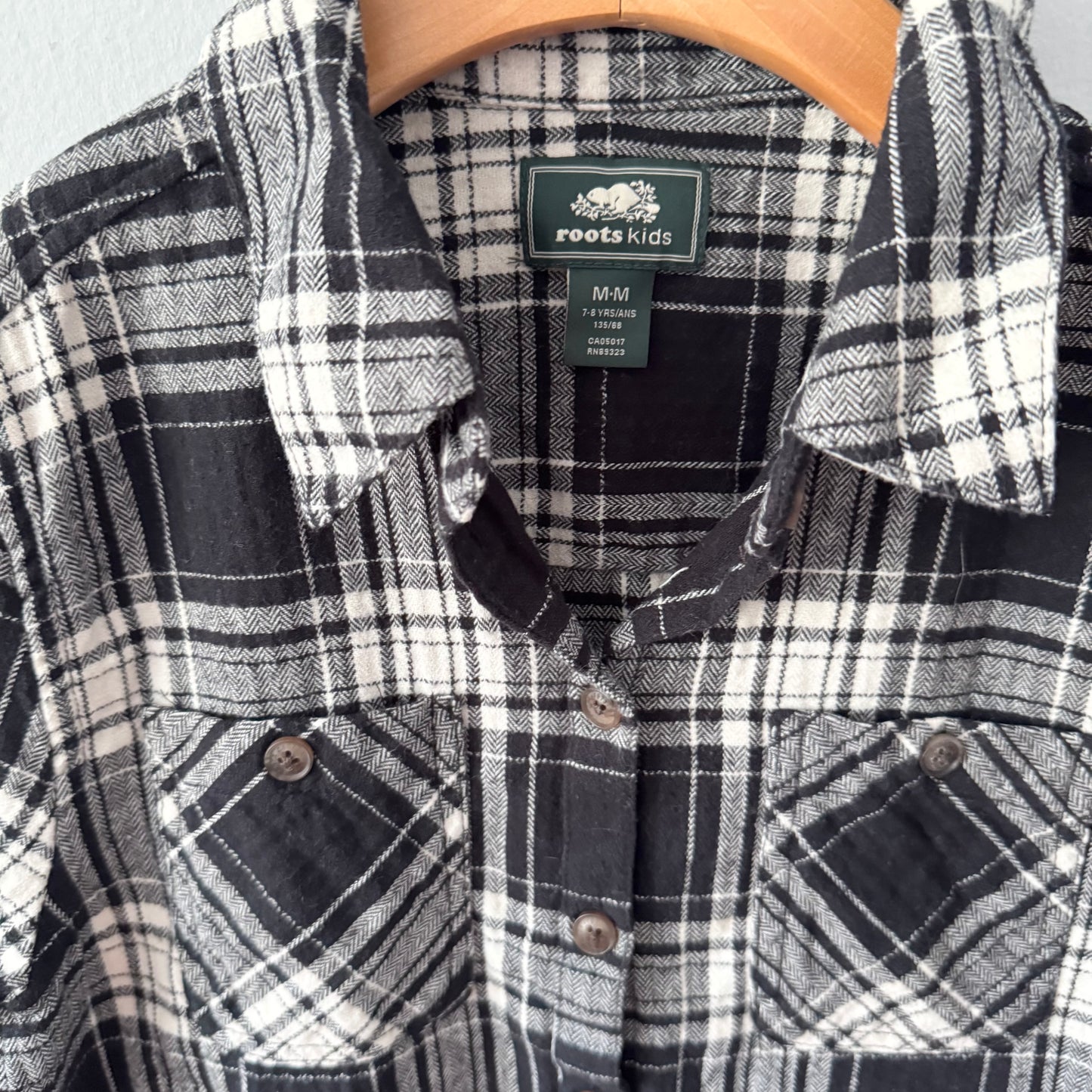 Roots / Black white checked flannel shirt / 7-8Y