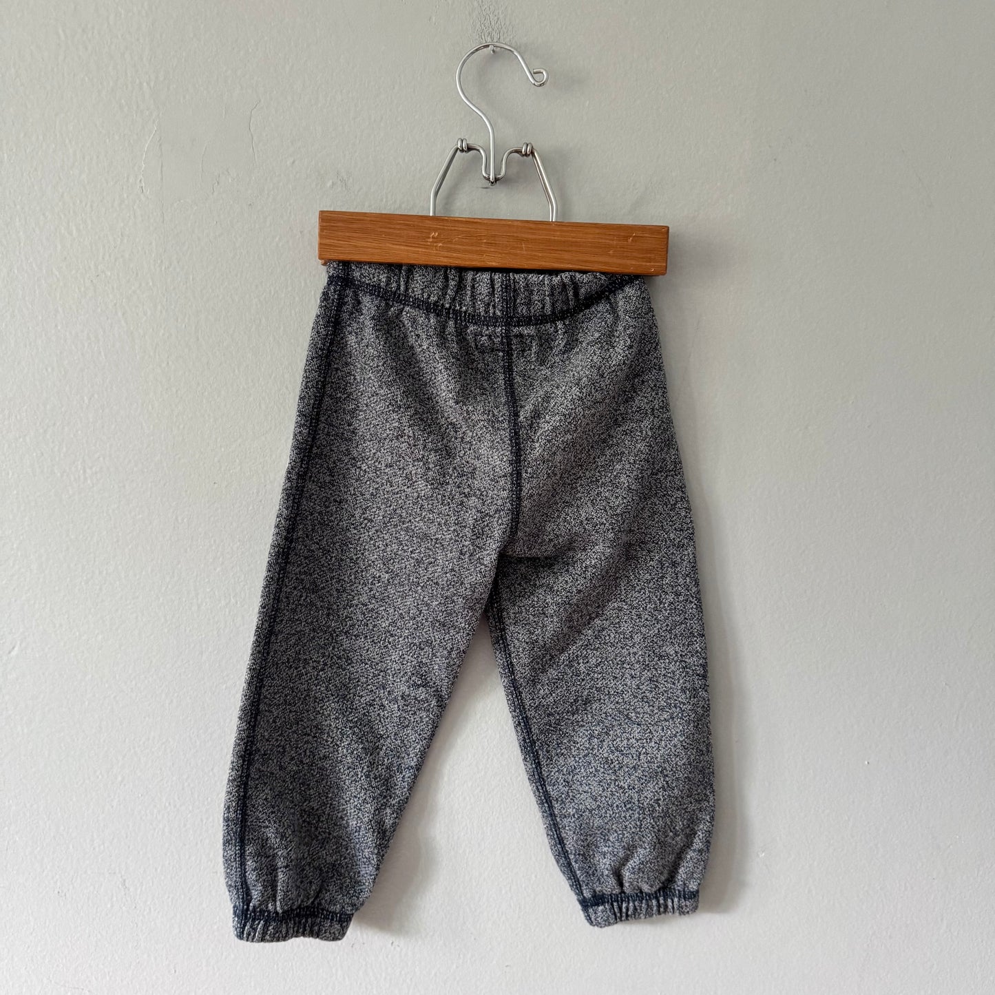 Roots / Navy salt and pepper sweatpants / 2T