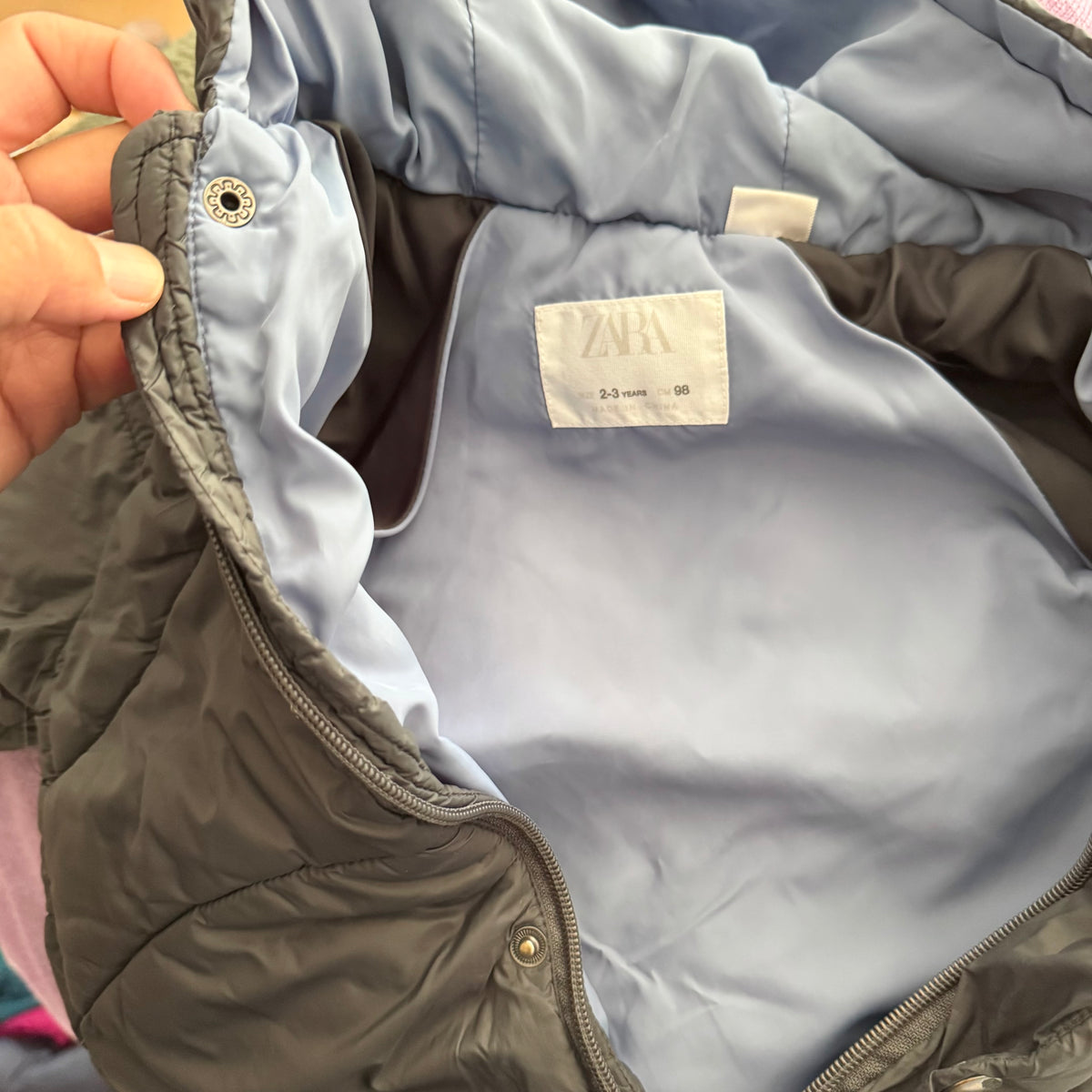 Zara / Grey puffer jacket / 2-3Y