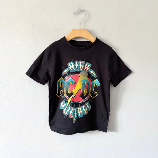 AC/DC / Black T-shirt / 7-8Y