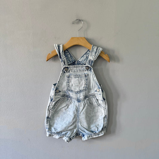 Gap / Denim overall shorts / 12-18M