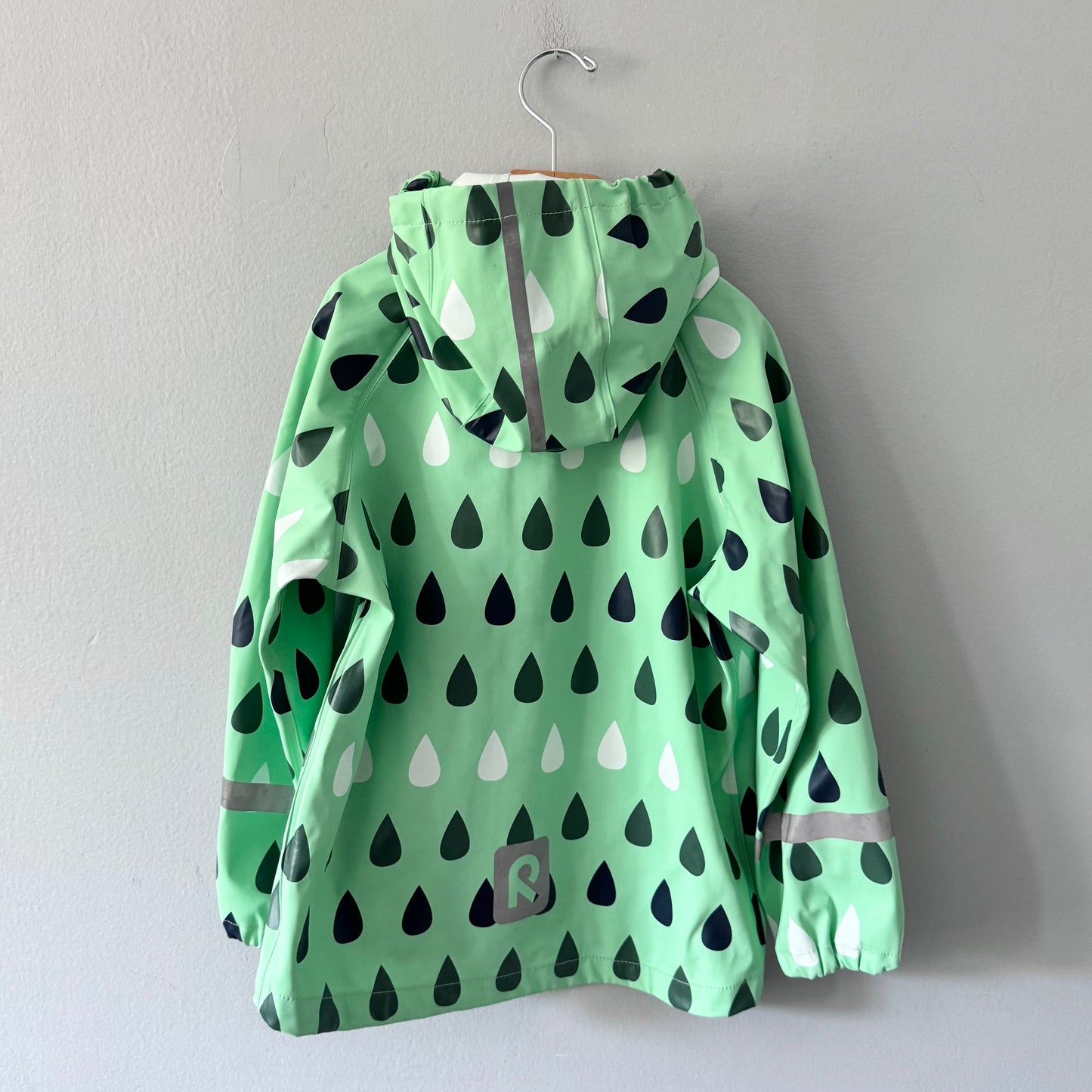 Reima / Green rain jacket / 116(5Y)