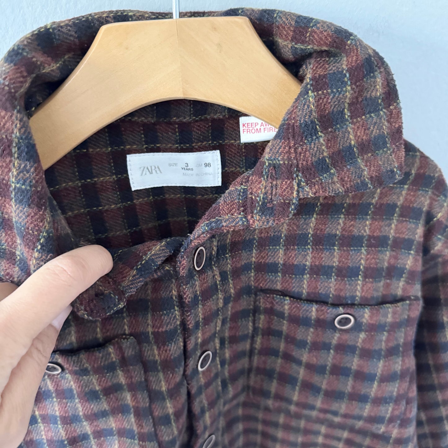 Zara / Brown checked flannel jacket / 3Y