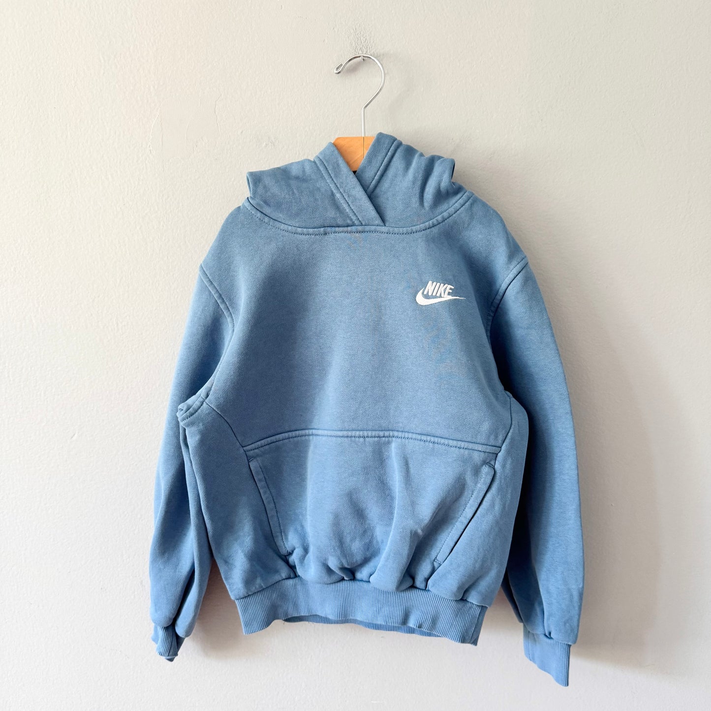 Nike / Smokey blue hoodie / 6-7Y