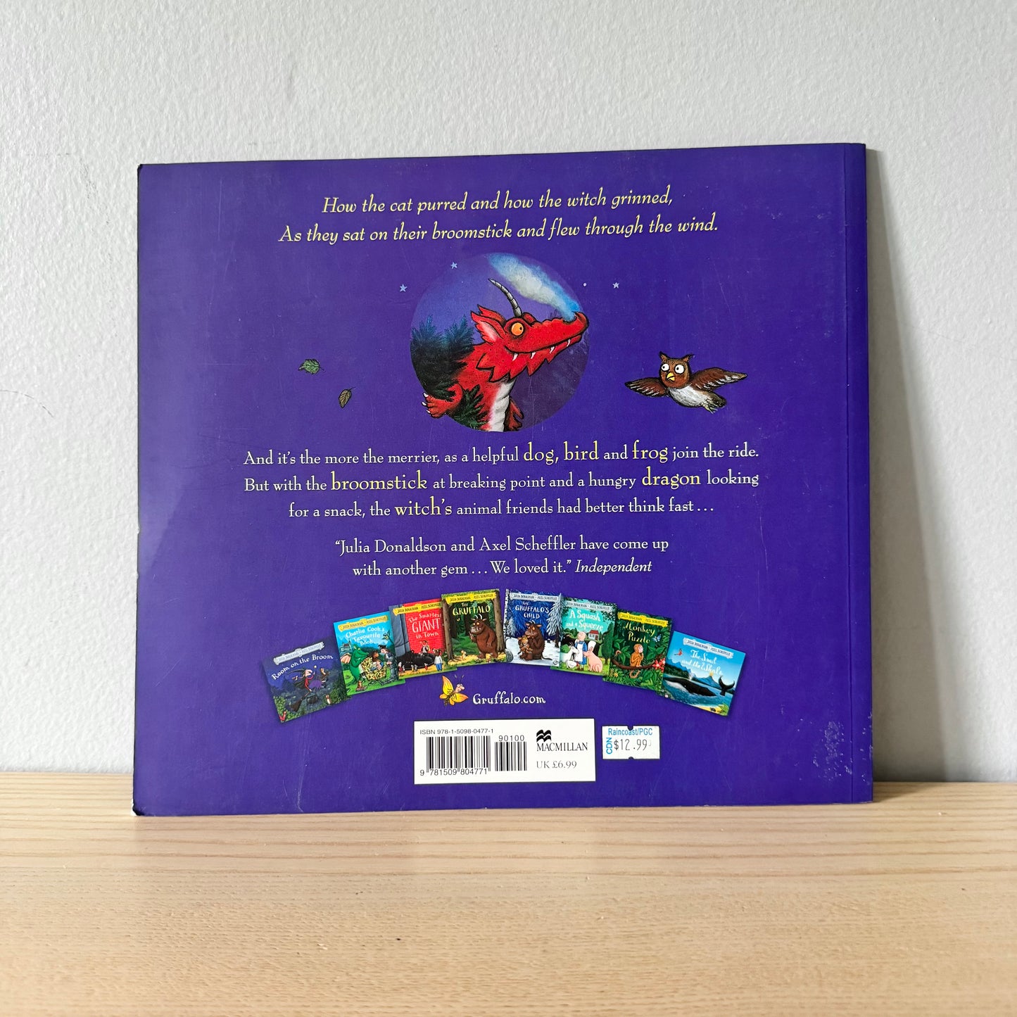Room on the Broom / Julia Donaldson & Axel Schefler