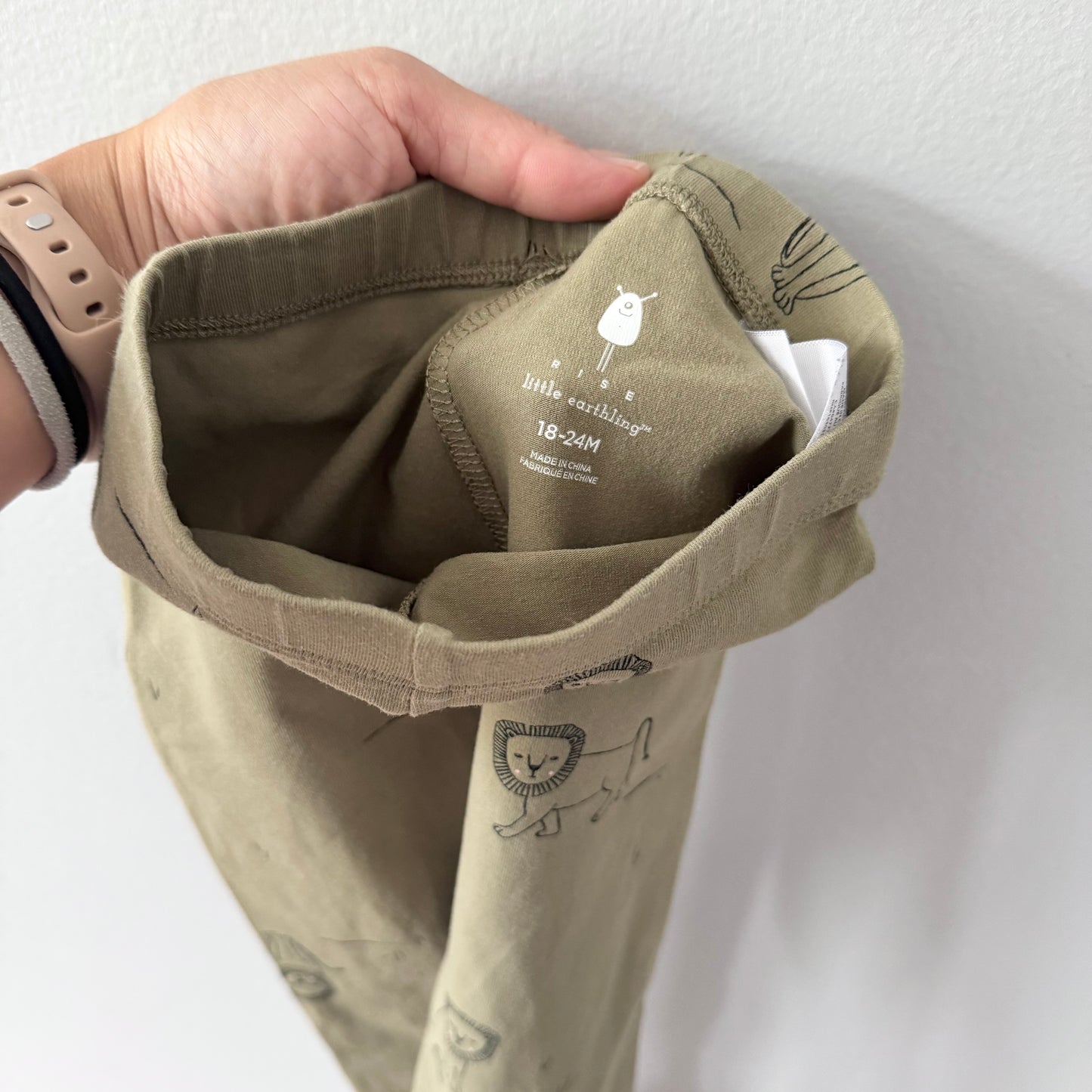Rise Little Earthling / Khaki leggings / 18-24M