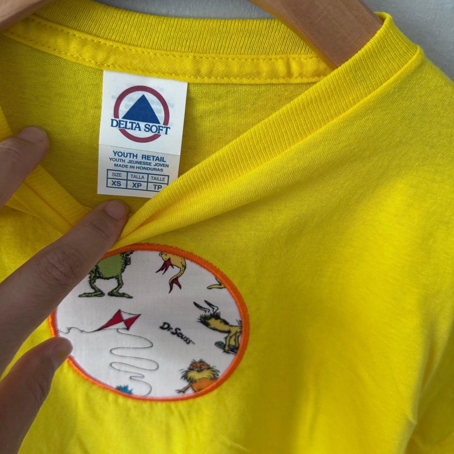No brand / Lorax yellow T-shirt / Youth XS(8Y) - Brand new