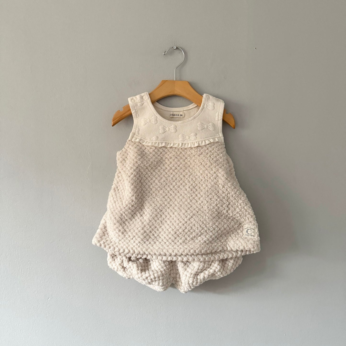 No brand / Ivory sherpa tank x bloomer set / 18-24M