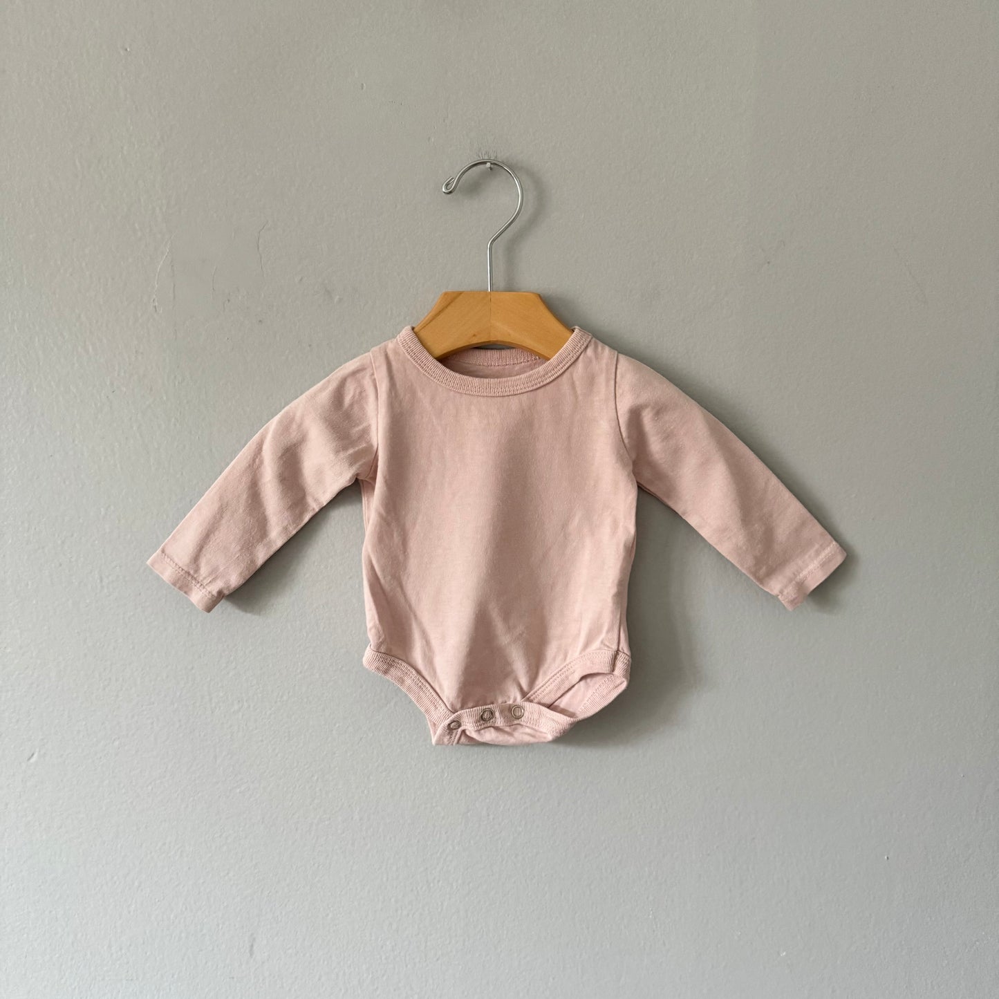 Mini mioche / Light pink long sleeve onesie / 0-3M