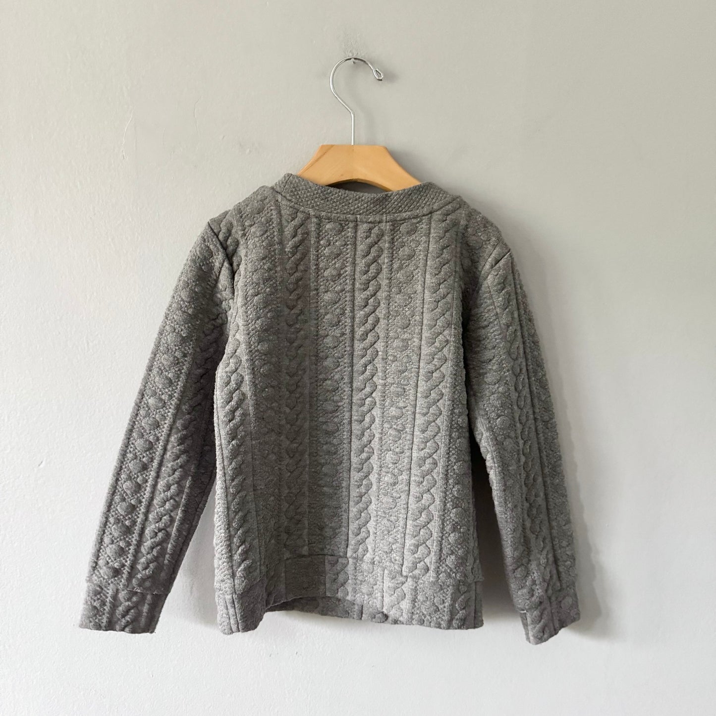 Disney store / Dark grey Mickey sweatshirt / 5-6Y