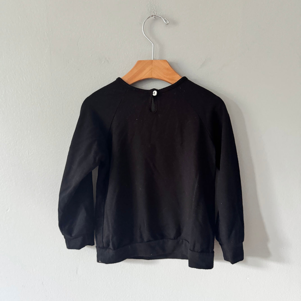 Little Mass / Black long sleeve / 3T