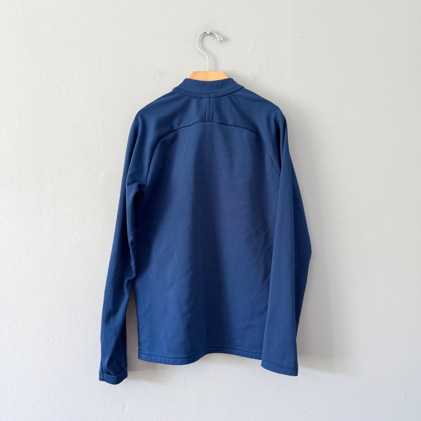 Nike / Blue Dri Fit active top / S(Fits 7-8Y)