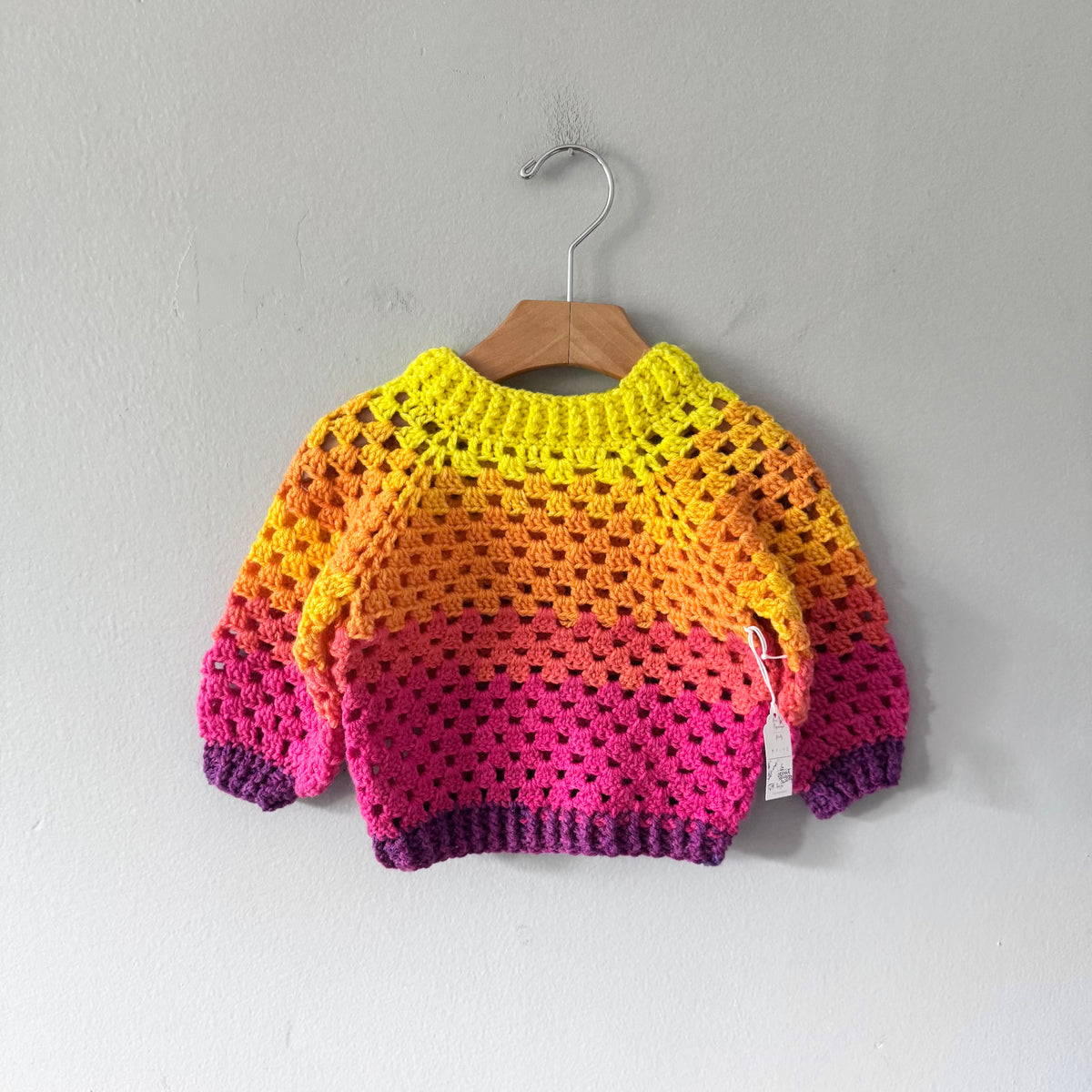 Handmade / Crochet knit pullover / 6-12M - New with tag