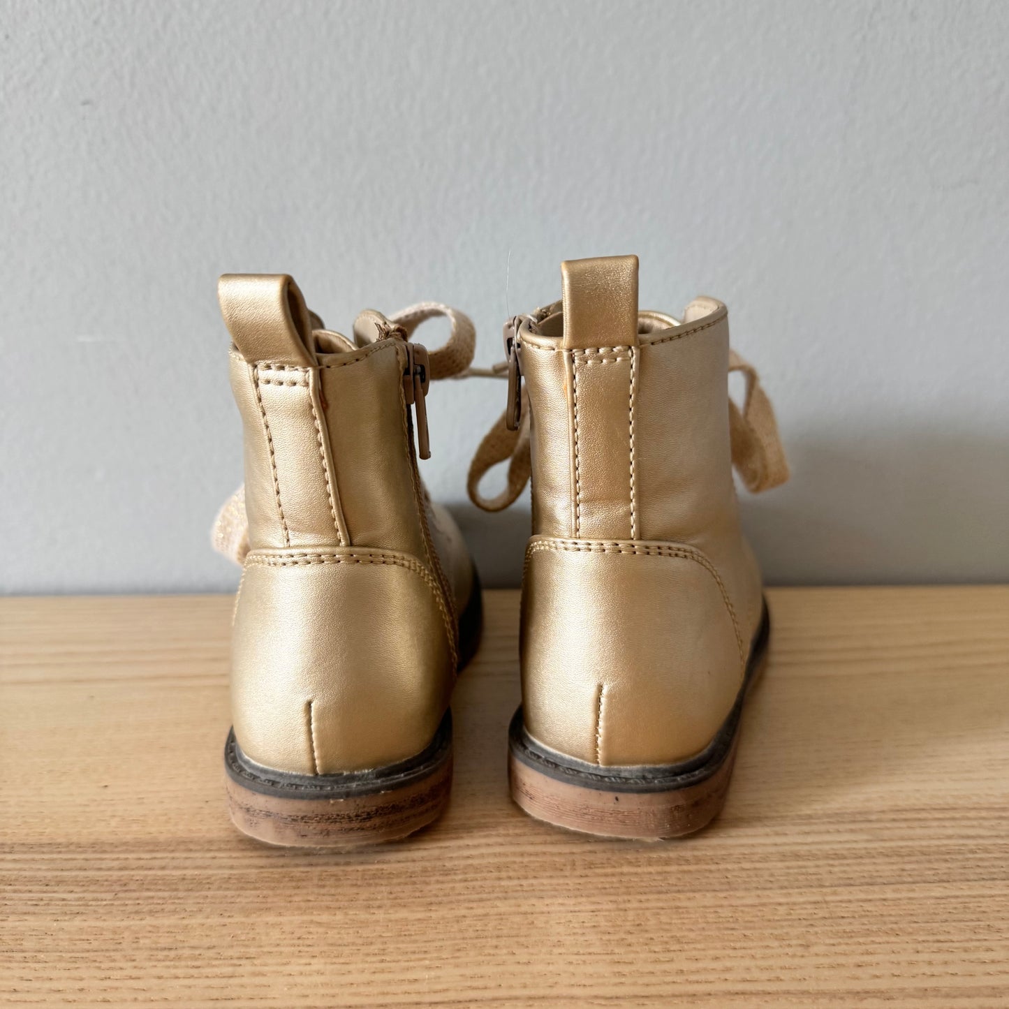 Cat & Jack / Gold boots / US9