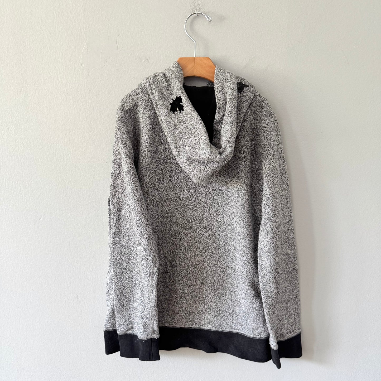Roots / Black salt and pepper hoodie / 9-10Y