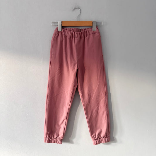 Uniqlo / Fleece lined active pants / 5-6Y