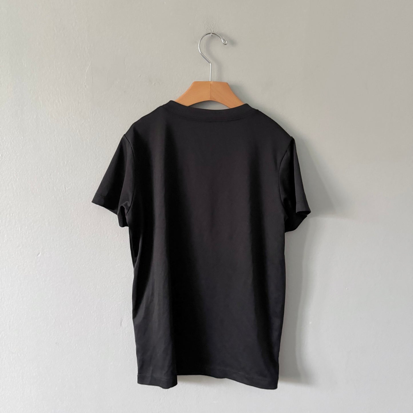 Nike / Black dri-fit top / M(7-8Y)