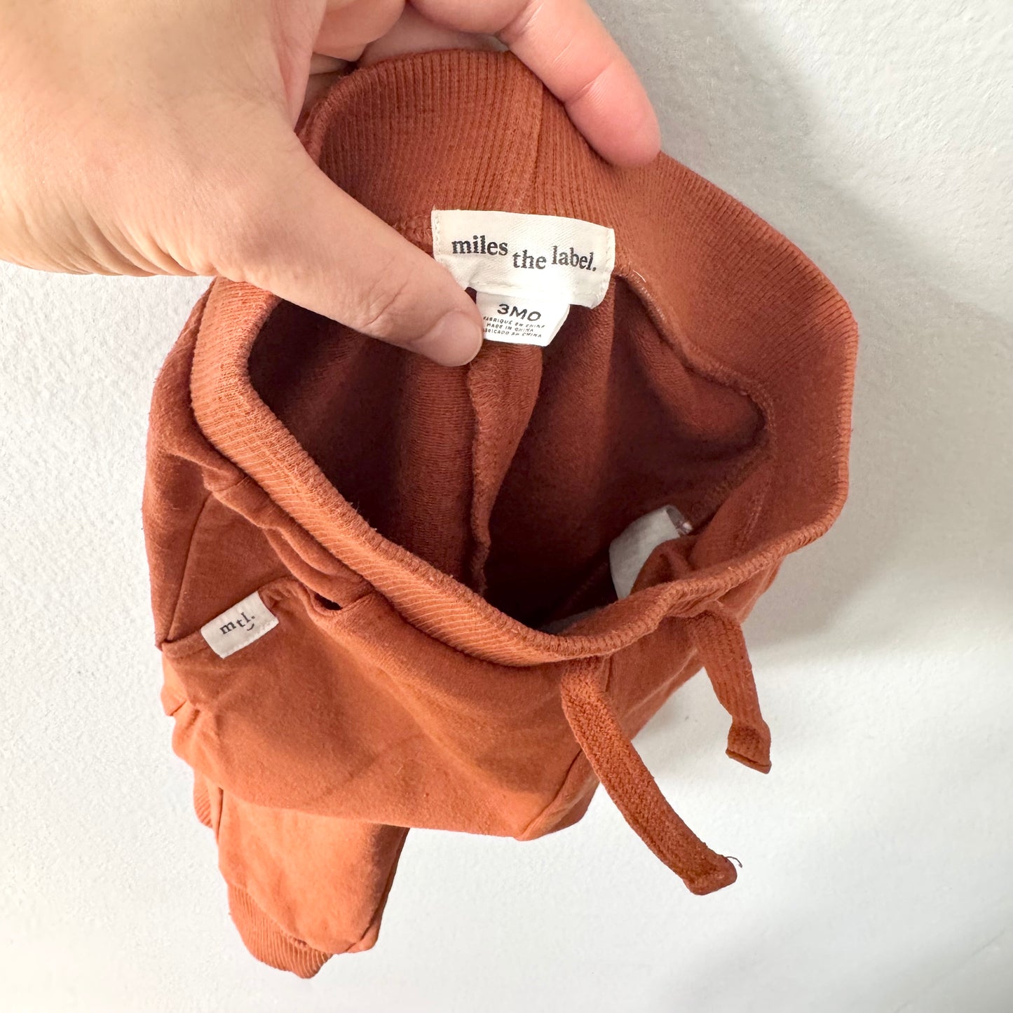 Miles the label / Brown crew set up / 3M