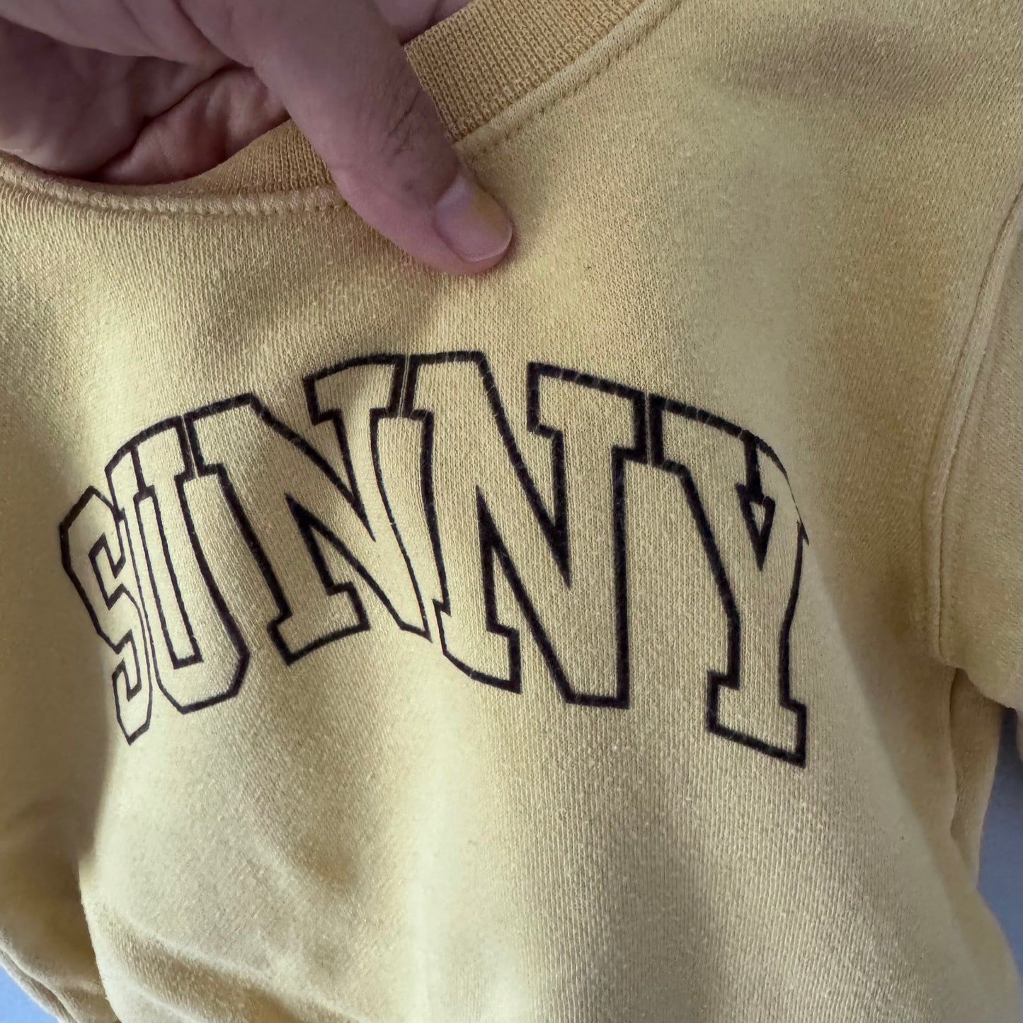 Gap x Sesame Street / Yellow sweatshirt / 6-12M
