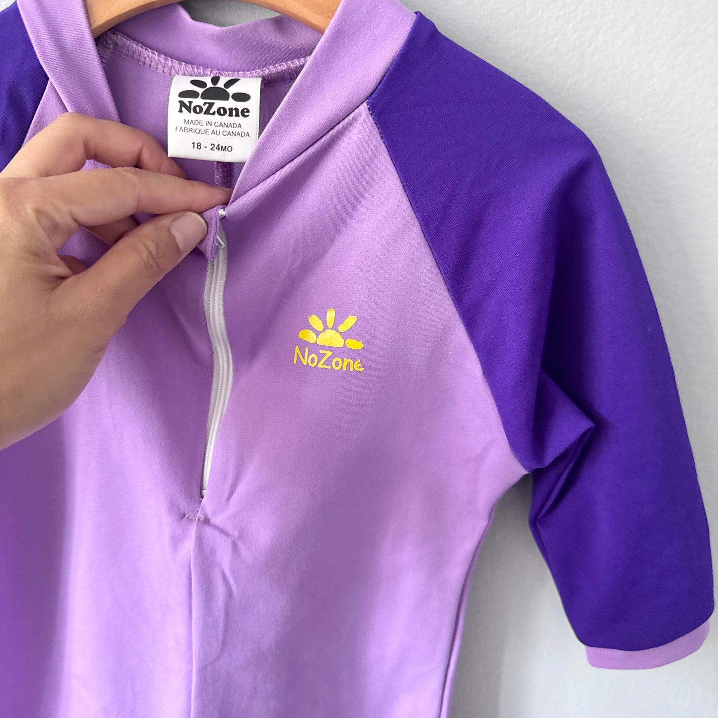No zone / Purple swim suit / 18-24M