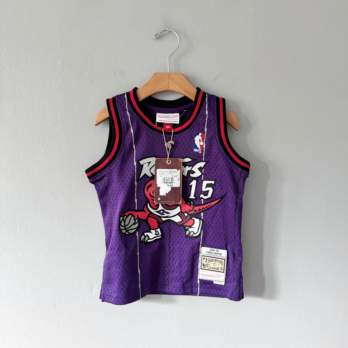 NBA / Toronto Raptors jersey #15 / 3T - New with tag
