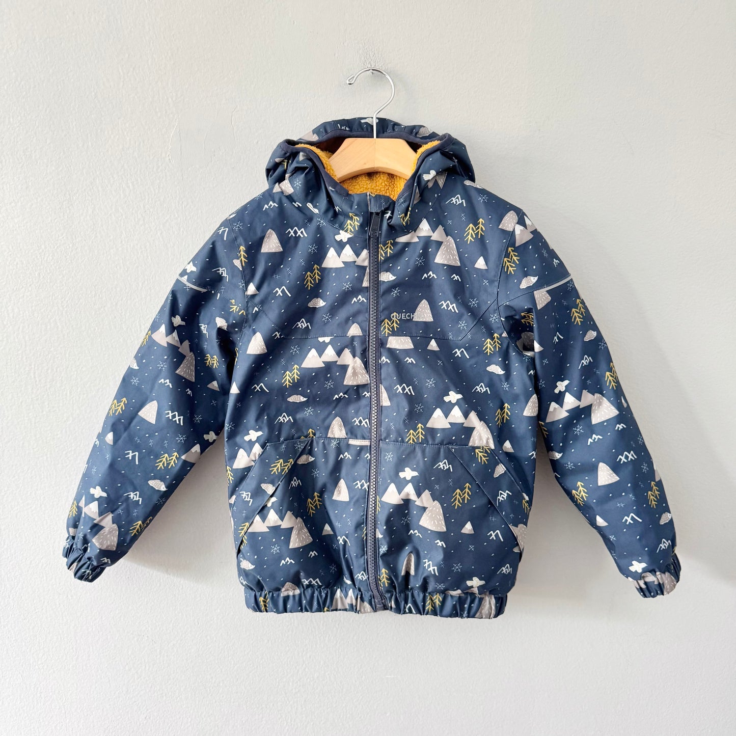 Decathon / Navy padded zip up jacket / 5-6Y