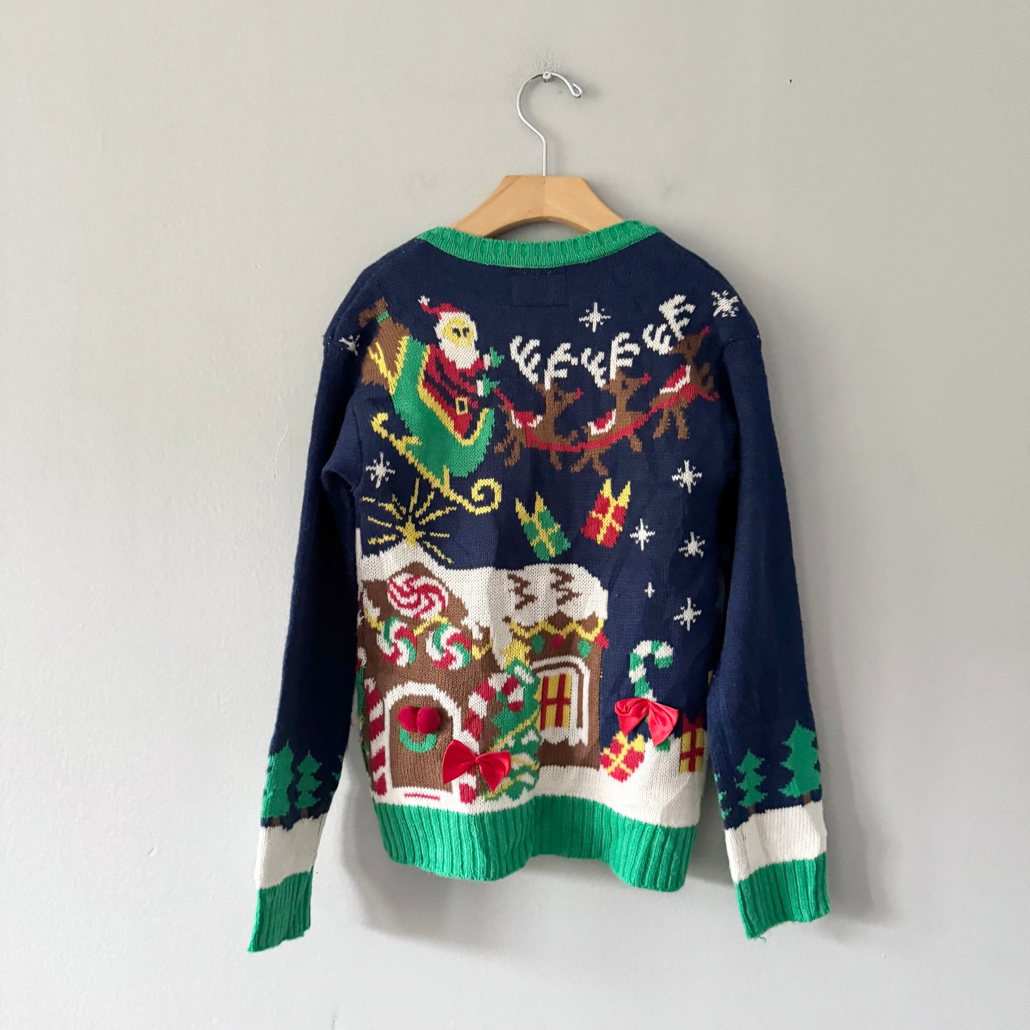Happy Holidays / Pattern knit cardigan / 7-8Y