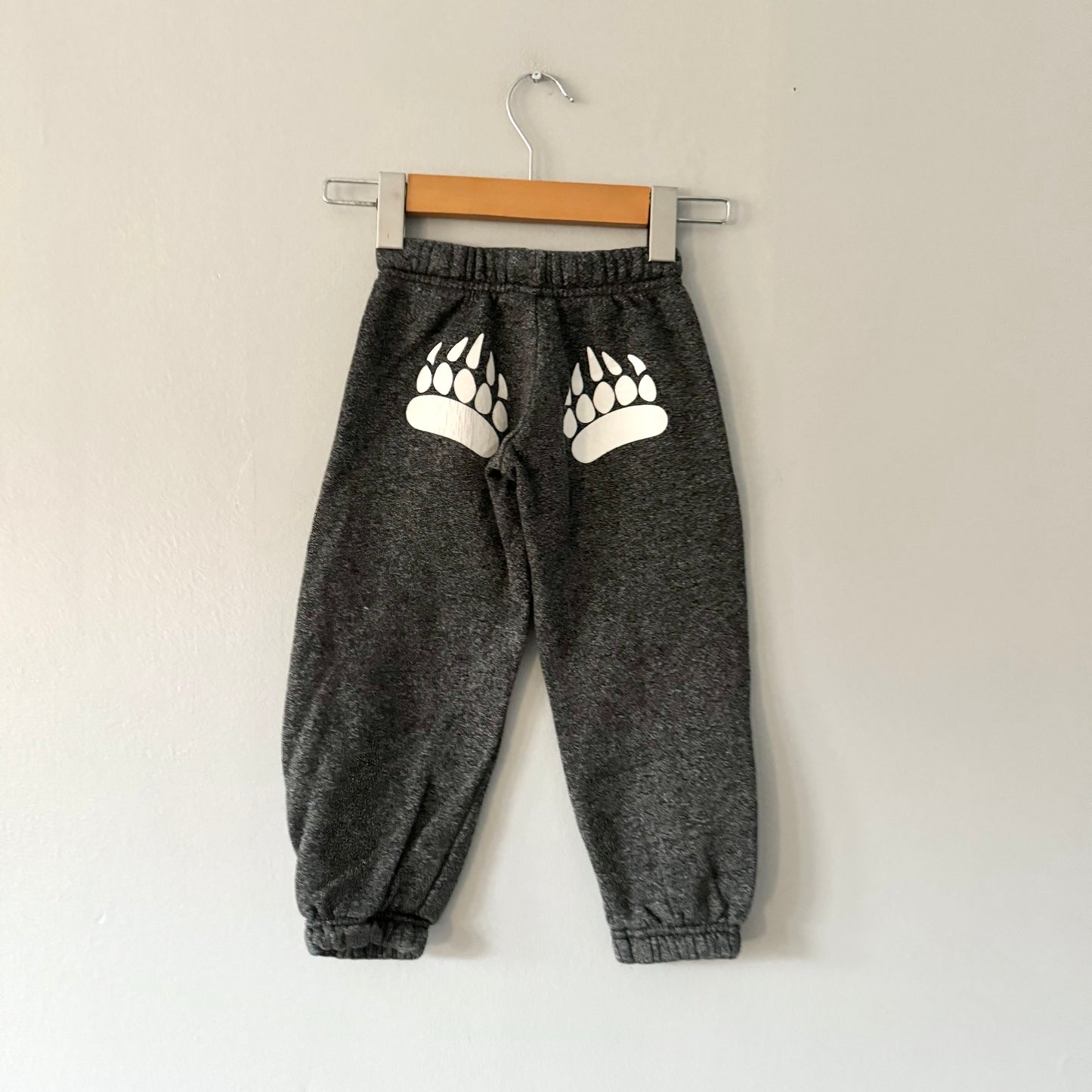 Muskoka bear / Sweatpants / 4-5Y