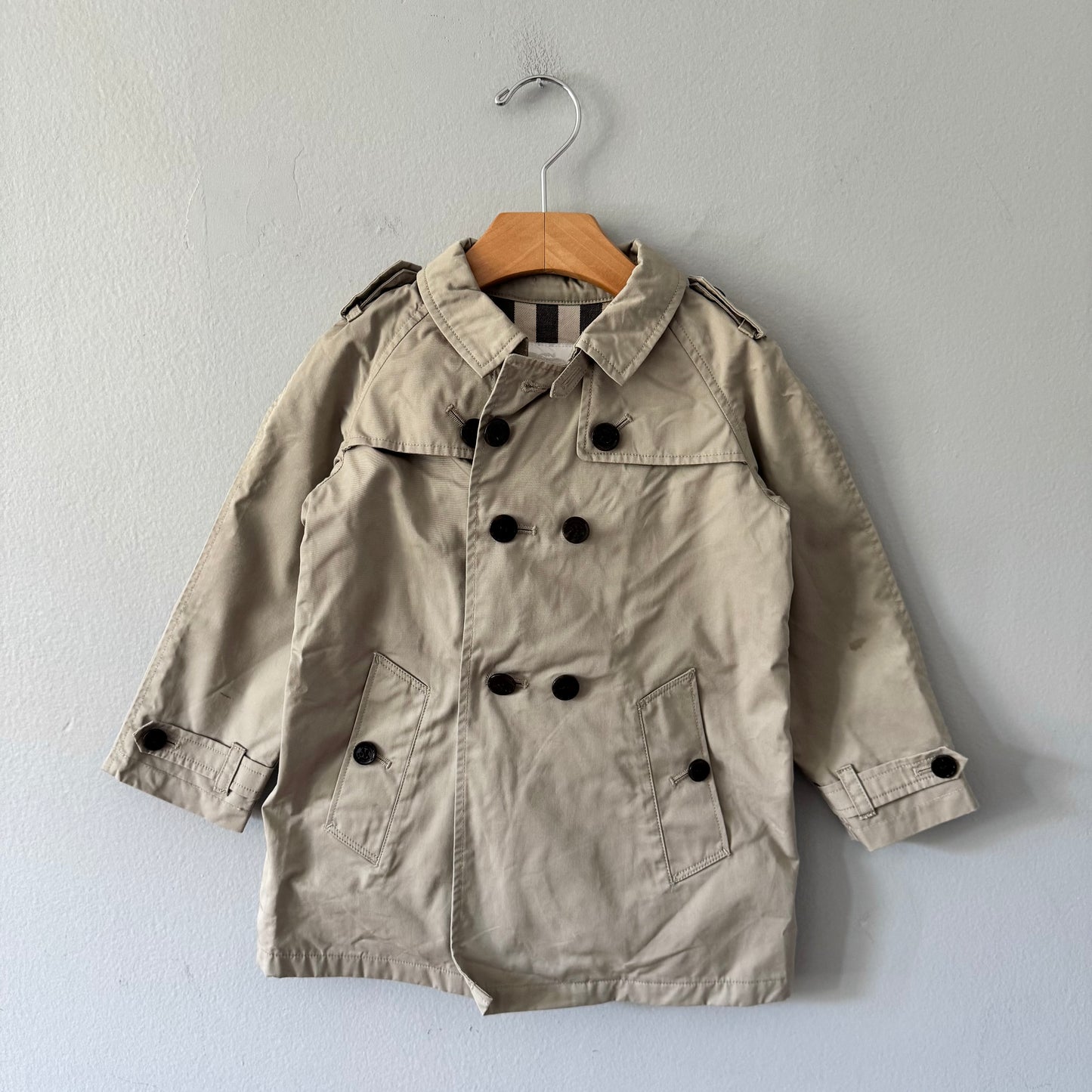 Burberry / Beige trench coat / 2Y