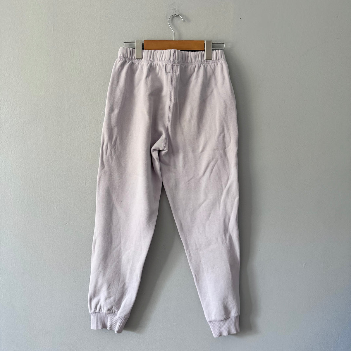 Roots / Light purple sweatpants / 12Y