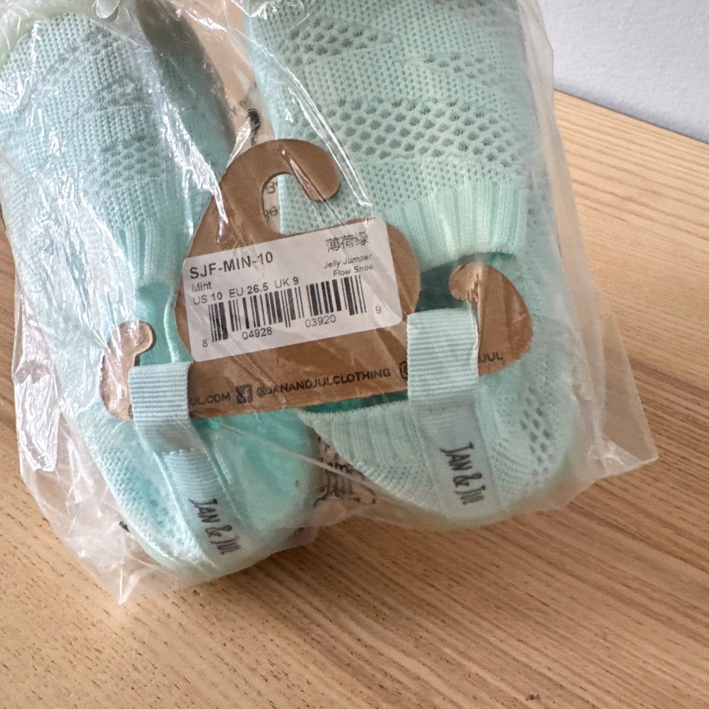 Jan & Jul / Jelly Jumper Flow shoes / US9 - New with tag