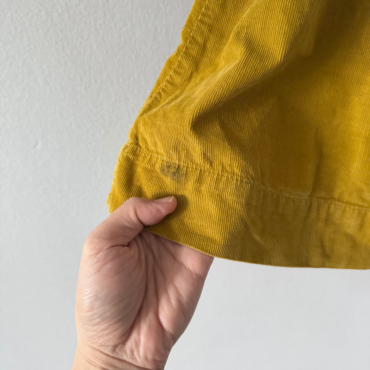 Petit bateau / Robe en velours côtelé moutarde / 12M