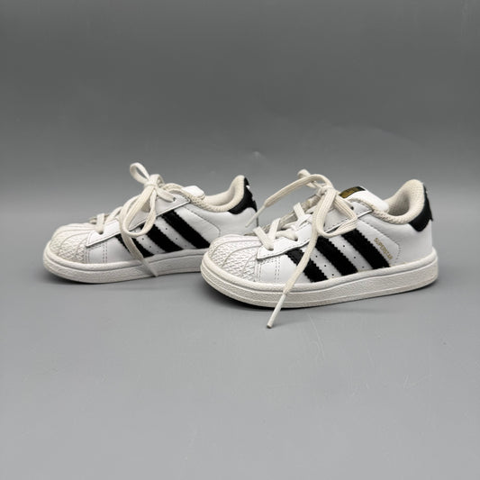 Adidas / Superstar / Running Shoes / US7