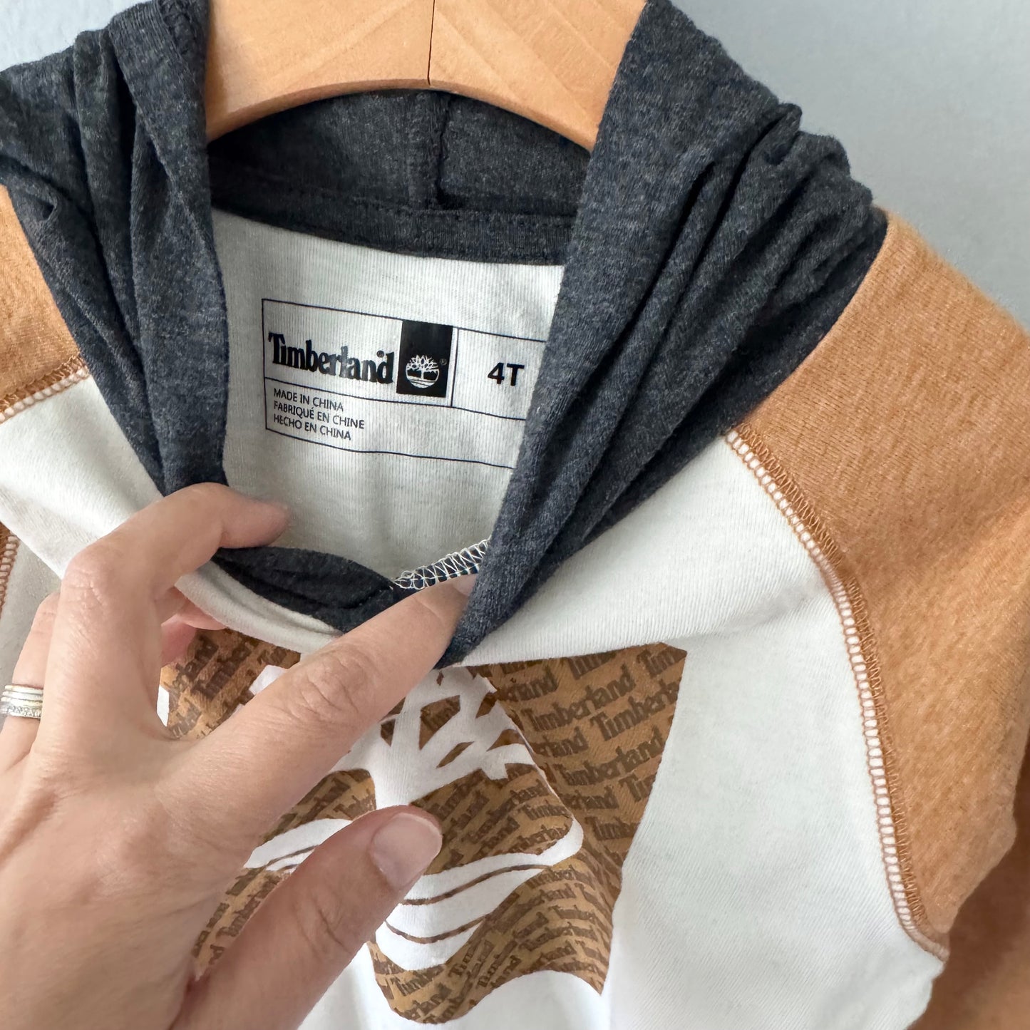 Timberland / Long sleeve shirt with hood / 4T