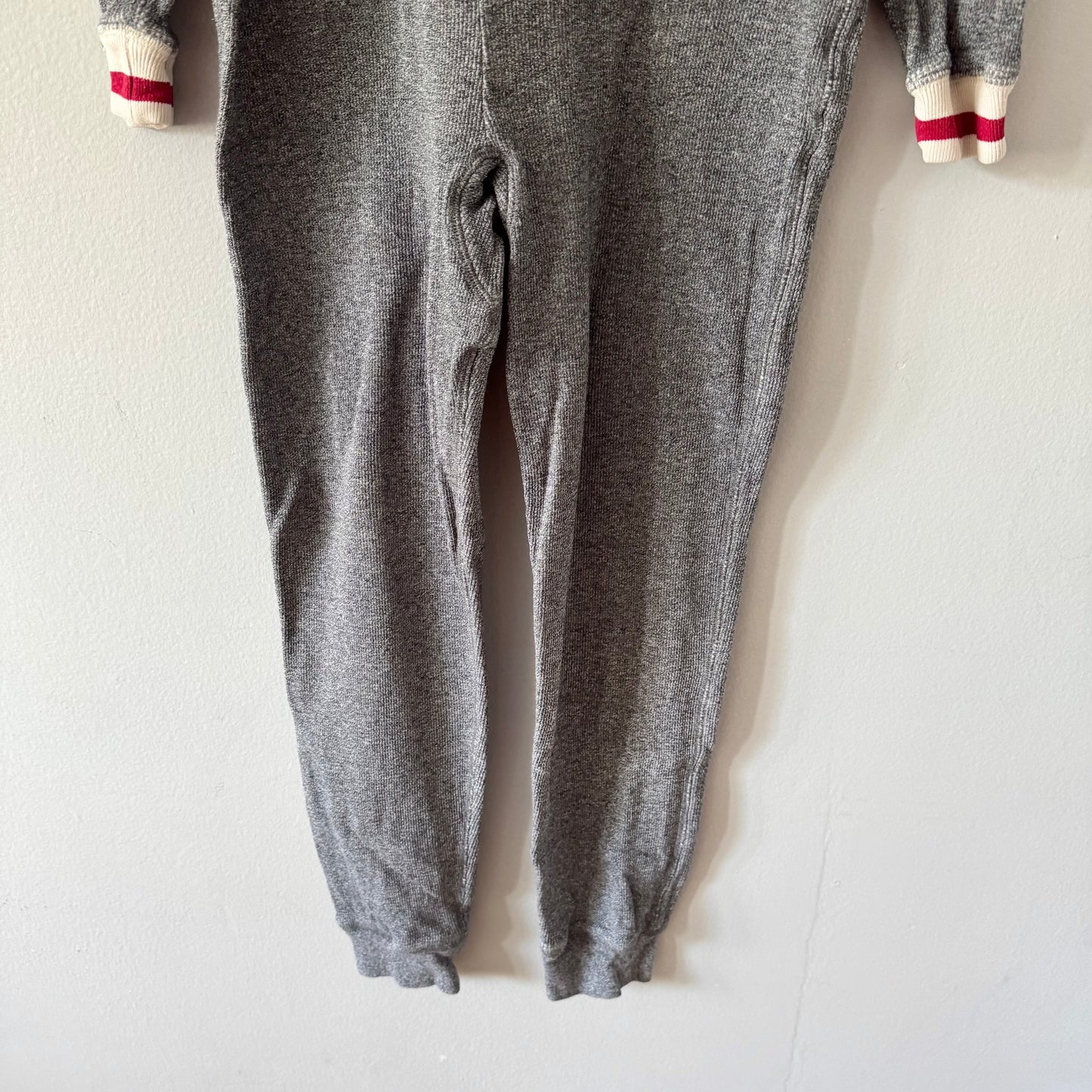 Roots / Salt and pepper romper / 9-10Y