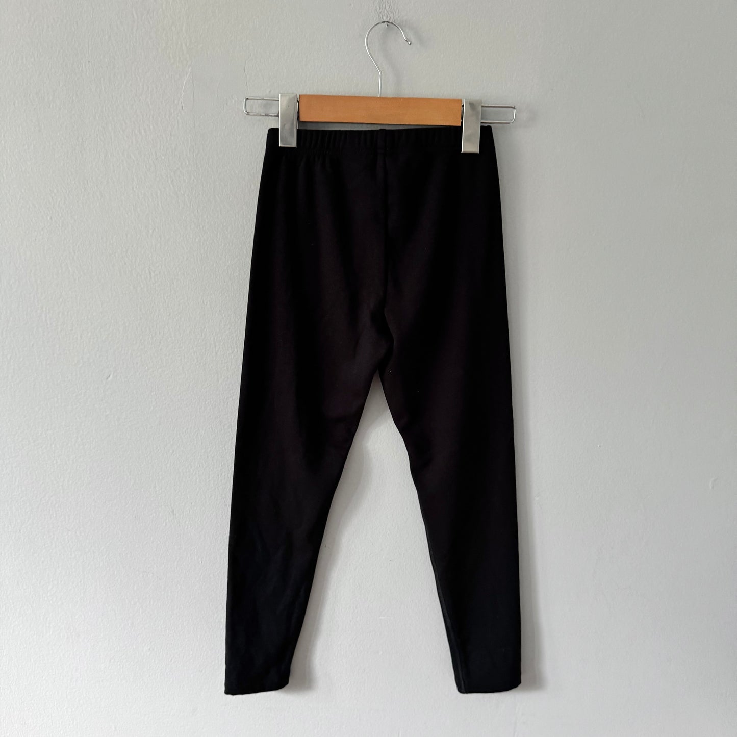 Uniqlo / Heat tech extra warm leggings / 7-8Y