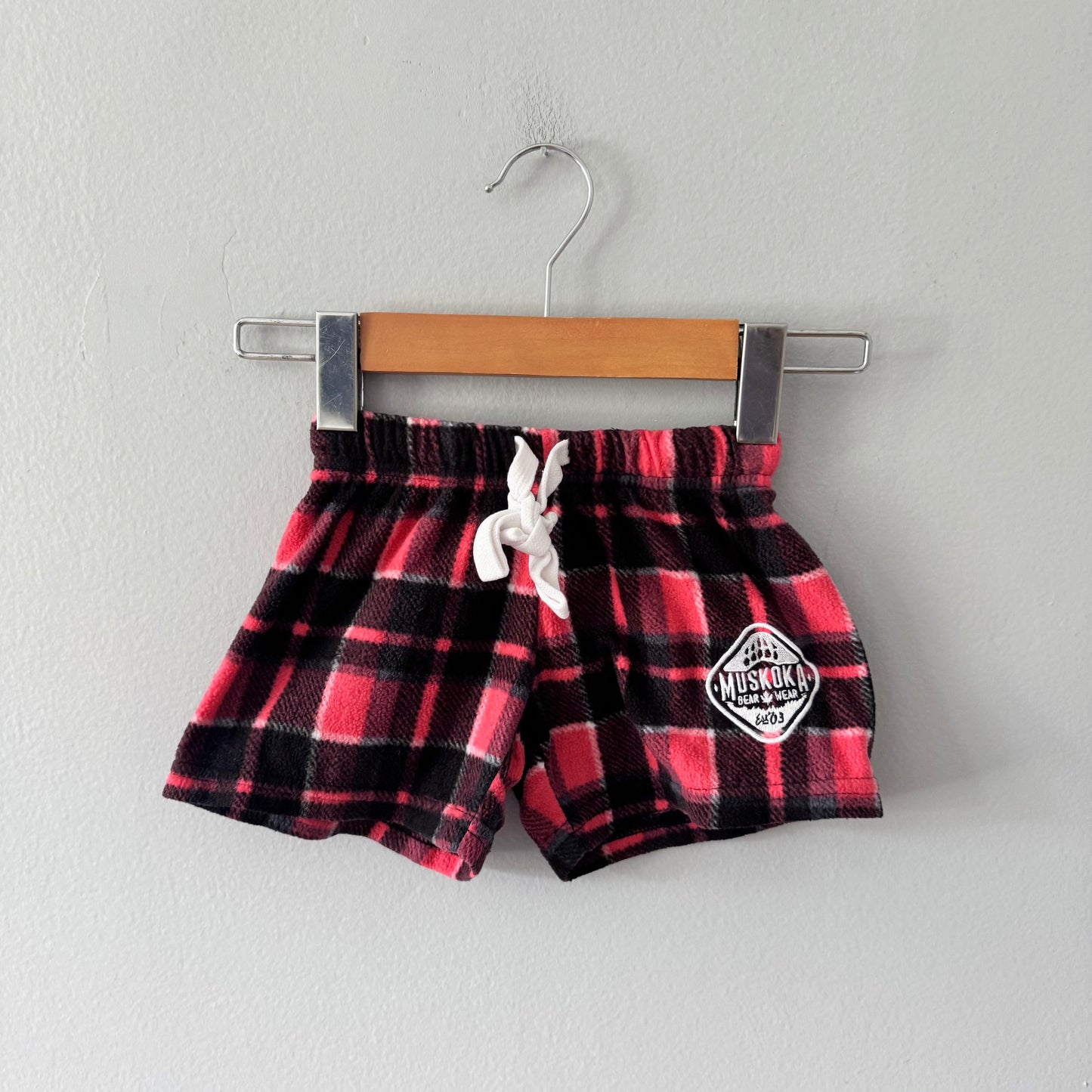 Muskoka Bear / Purple fleece short pants / 4Y