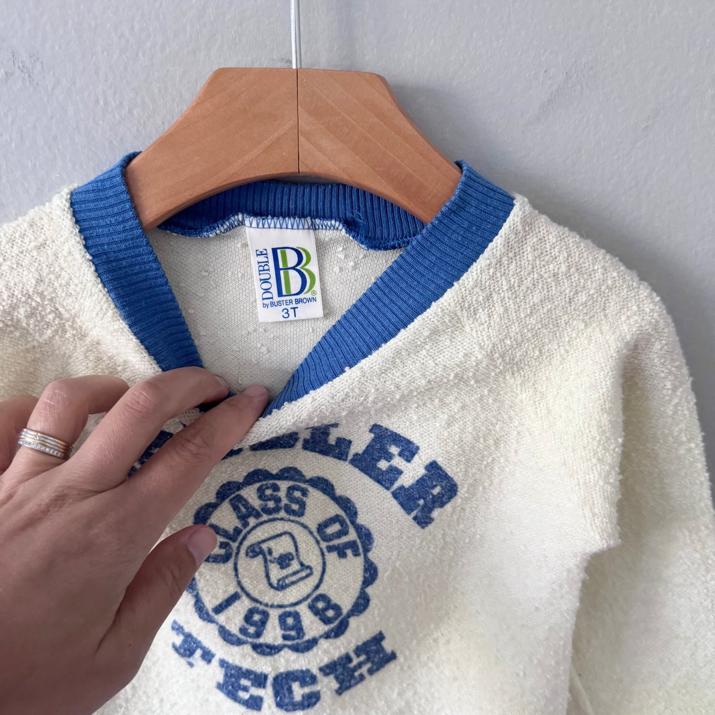 Vintage Buster Brown / White blue crew top / 3T
