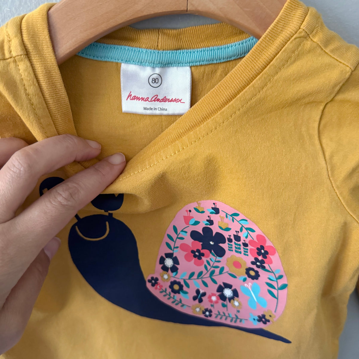 Hanna Andersson / Mudtard long sleeve / 80(12-18M)
