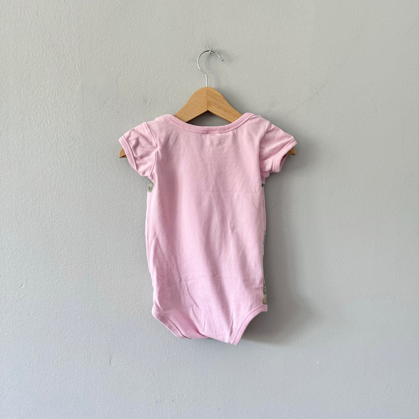 Rock Your Baby / Pink short sleeve onesie / 12-18M