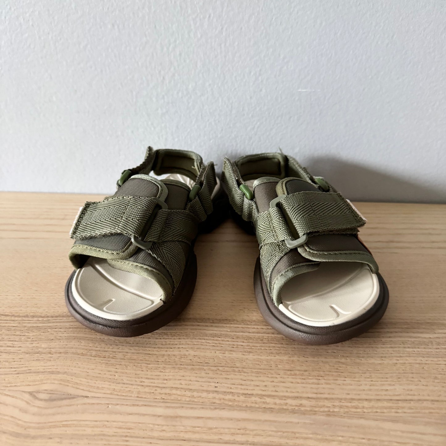 Gravis / Sandales / US12