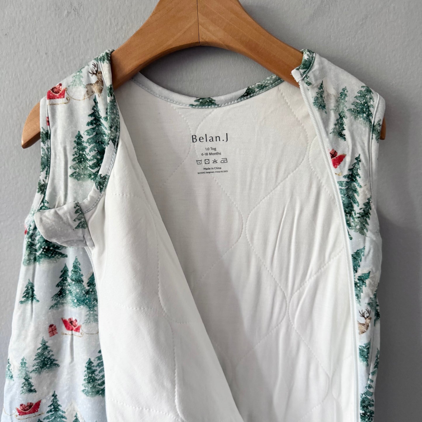Belan J / Sleep sack 1.0tog - Holiday / 6-18M - 2 Available