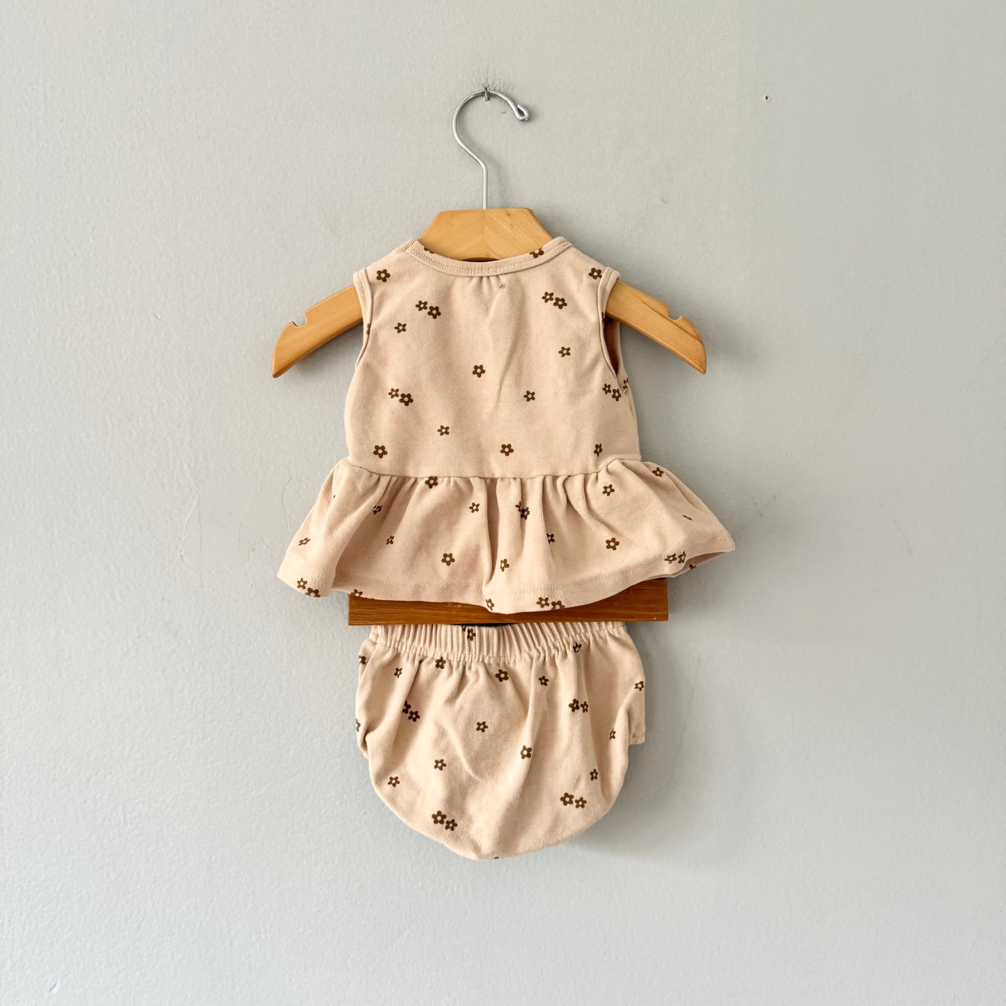 Mebie baby / Beige x flower tank dress & bloomer set / 0-3M