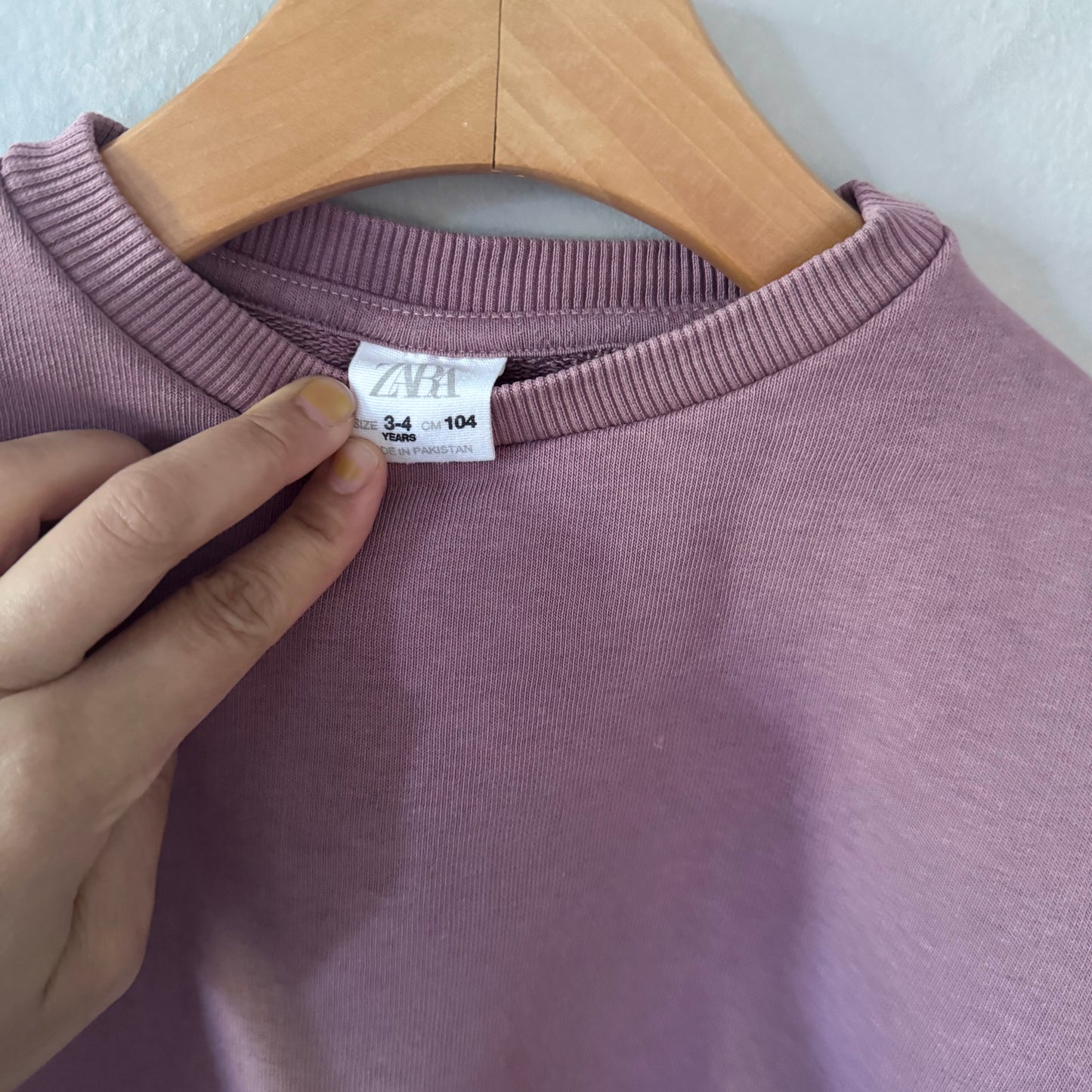 Zara / Brown boxy sweatshirt / 3-4Y