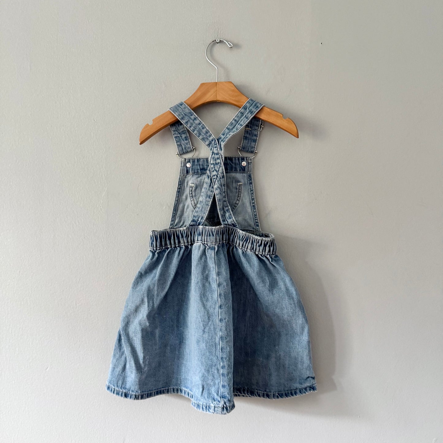 H&M / Overall denim skirt / 3-4Y