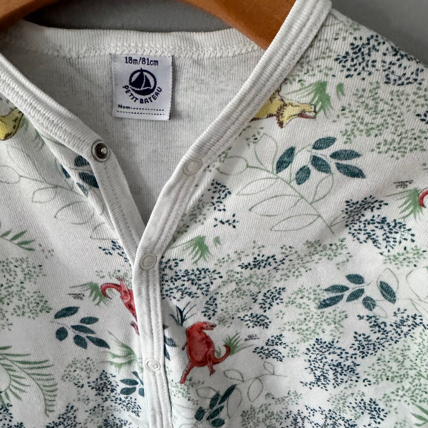 Petit bateau / White x green romper / 18M