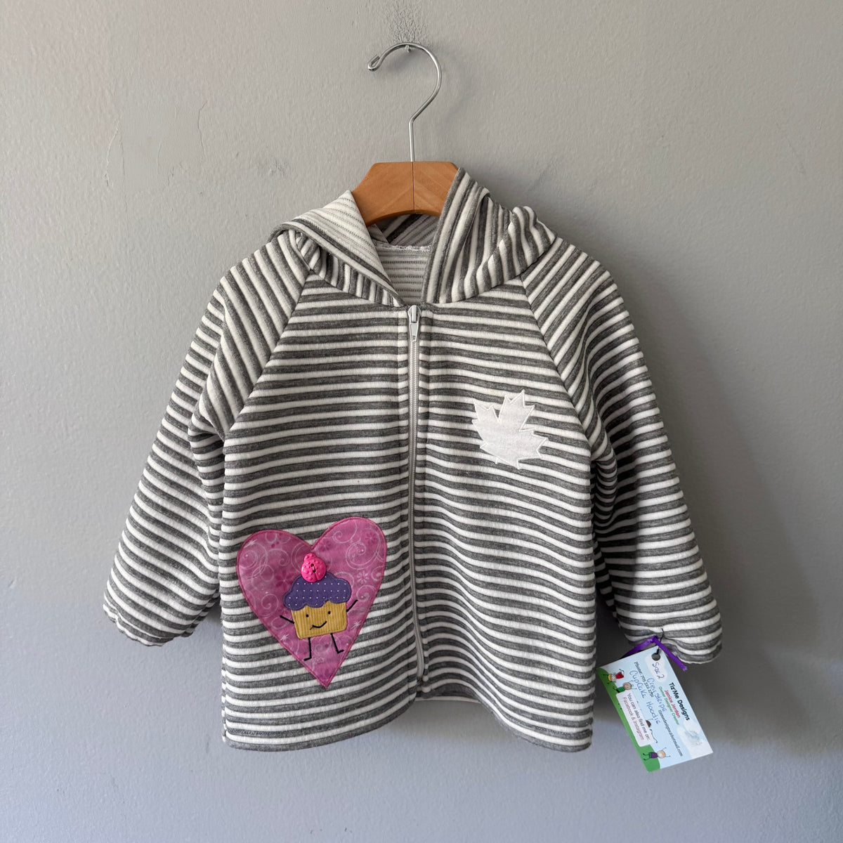 Tiz'Me / Stripe zip up hoodie / 2Y - New with tag