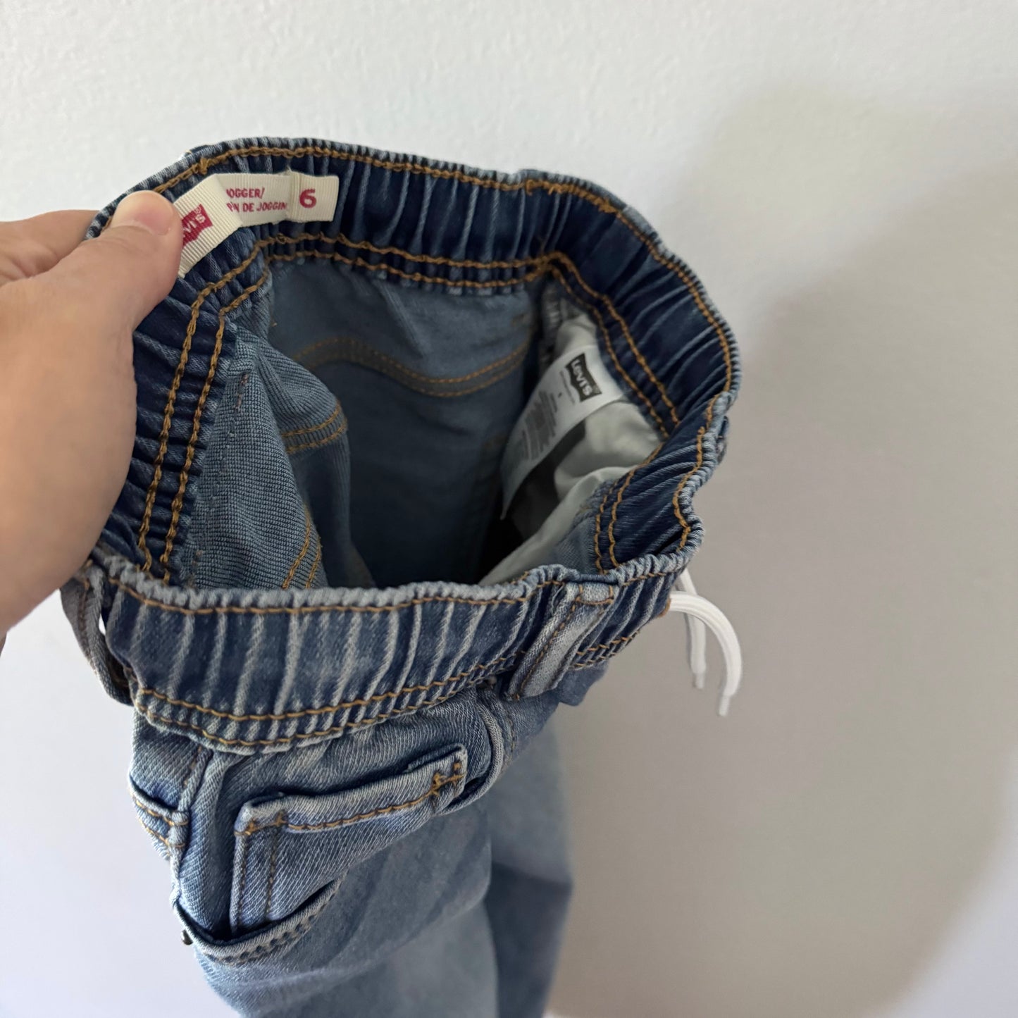 Levi's / Denim jogger / 6Y
