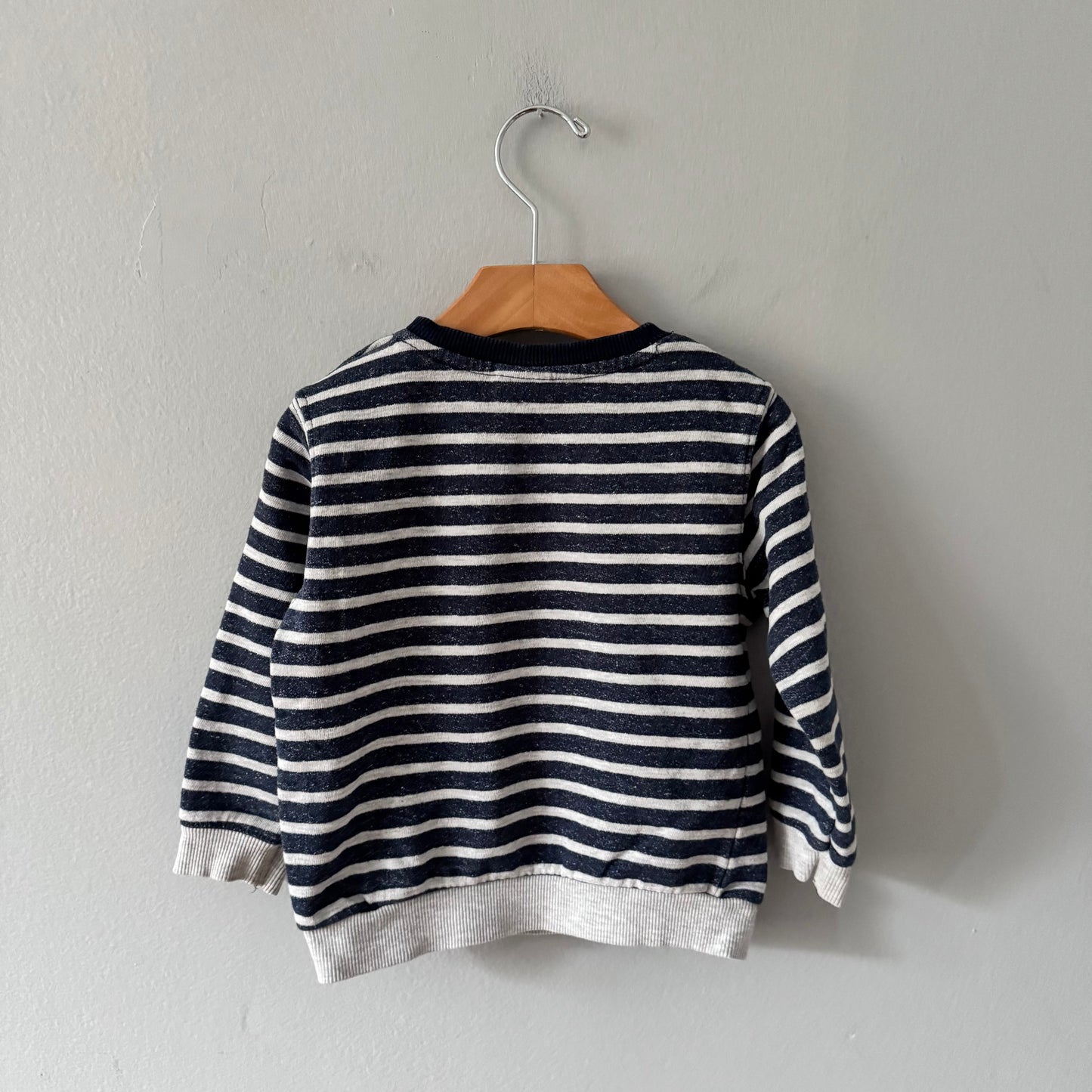 Zara / Navy white stripe sweatshirt / 2-3Y