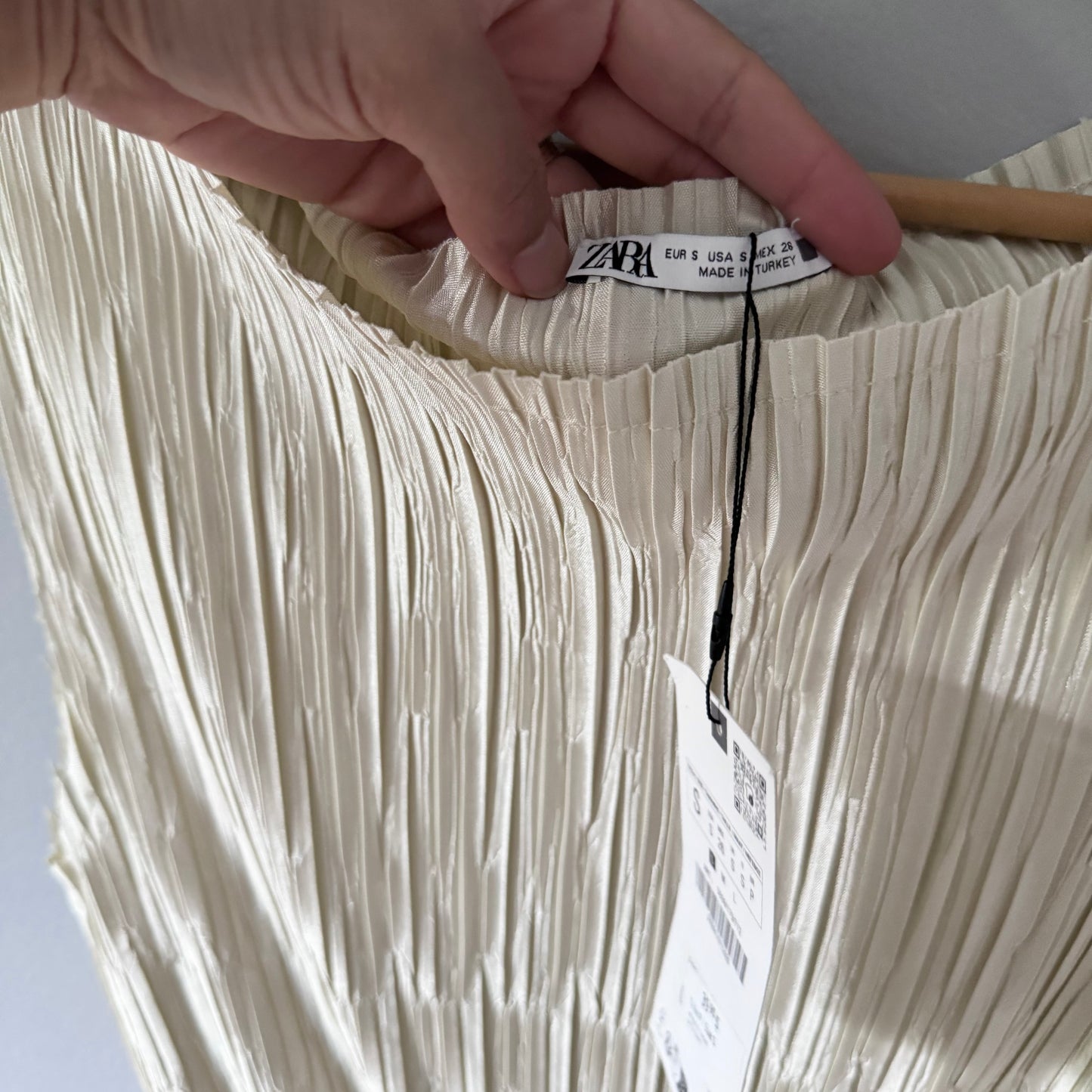 Zara / Beige pleted tank dress / Women S - New with tag